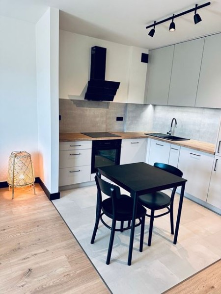 komfortowe 2pok mieszkanie z ogródkiem 1900 zł -  Ostrów Wielkopolski  -
