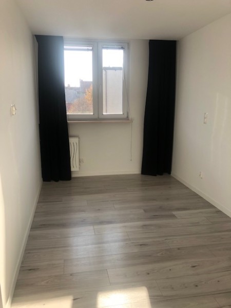 komfortowe 2 pok mieszkanie z balkonem blisko Centrum -  Ostrów Wielkopolski  -
Zdjęcie nr 2