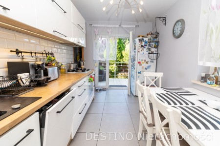 na sprzedaż dom wolnostojący na os Majków 650000 zł - Kalisz   -
