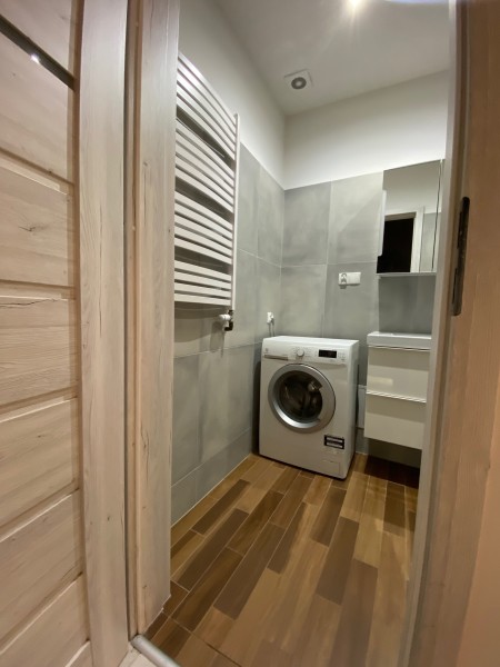 Umeblowana kawalerka w ścisłym Centrum - Poznań   -
Zdjęcie nr 9